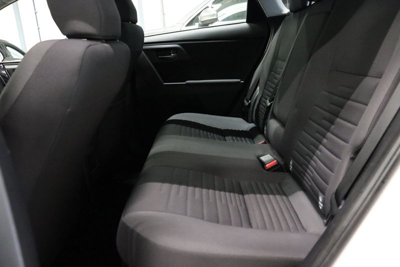 Toyota Auris bild 9