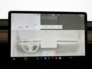 Tesla Model 3 bild 23