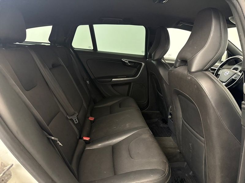 Volvo V60 bild 7