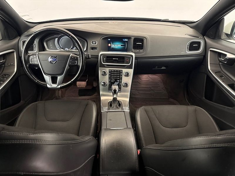 Volvo V60 bild 8