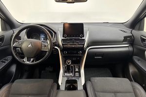Mitsubishi Eclipse Cross bild 9