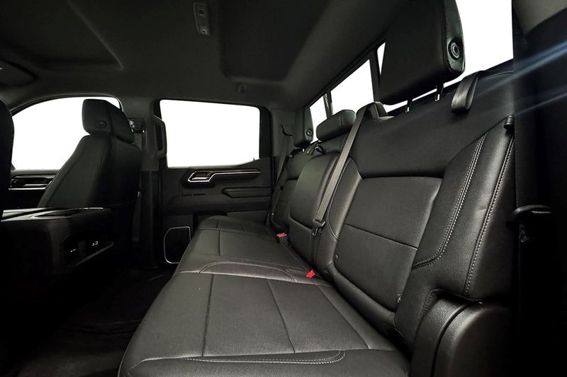 Chevrolet Silverado bild 12