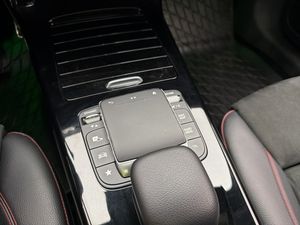 Mercedes CLA180 bild 21