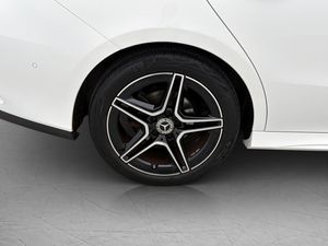 Mercedes CLA180 bild 27