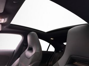 Mercedes CLA180 bild 11