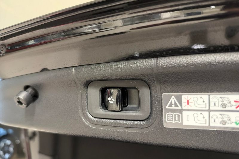 Mercedes C300 bild 18