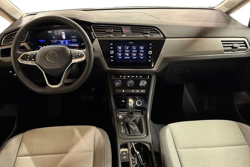 Volkswagen Touran bild 8