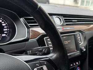 Volkswagen Passat bild 14