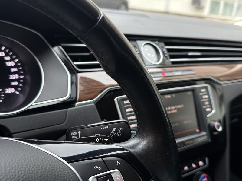 Volkswagen Passat bild 14