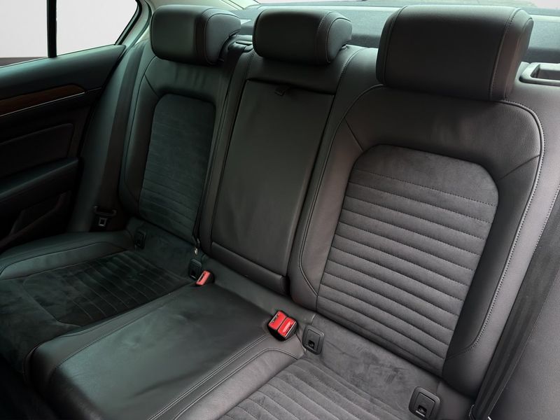 Volkswagen Passat bild 13
