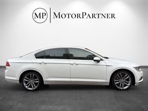 Volkswagen Passat bild 8