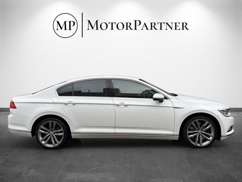 Volkswagen Passat bild 8