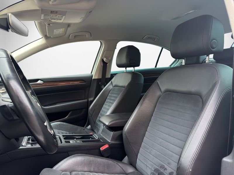 Volkswagen Passat bild 12
