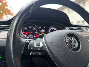 Volkswagen Passat bild 15
