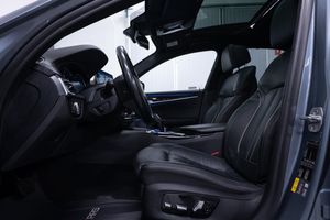 BMW 530 bild 11