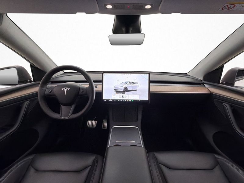 Tesla Model Y bild 15