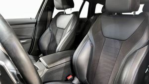 BMW 330 bild 8
