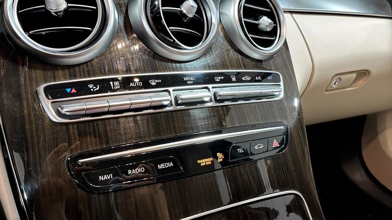Mercedes C300 bild 14