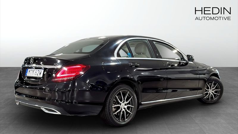 Mercedes C300 bild 2