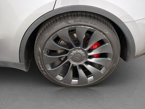 Tesla Model Y bild 34