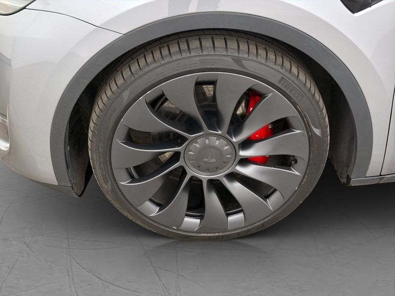 Tesla Model Y bild 33