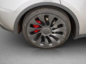 Tesla Model Y bild 35