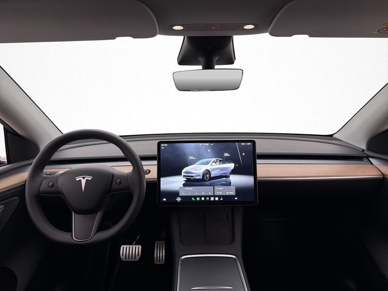 Tesla Model Y bild 18