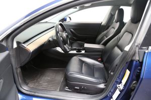 Tesla Model 3 bild 10