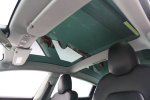 Tesla Model 3 bild 13