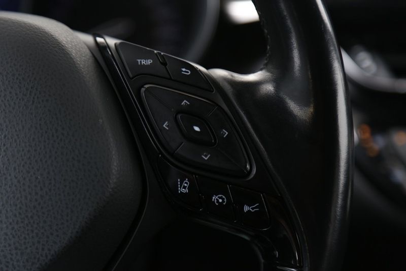 Toyota C-HR bild 16