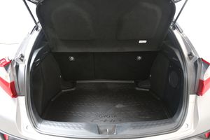 Toyota C-HR bild 23