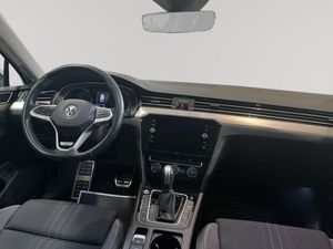 Volkswagen Passat bild 10