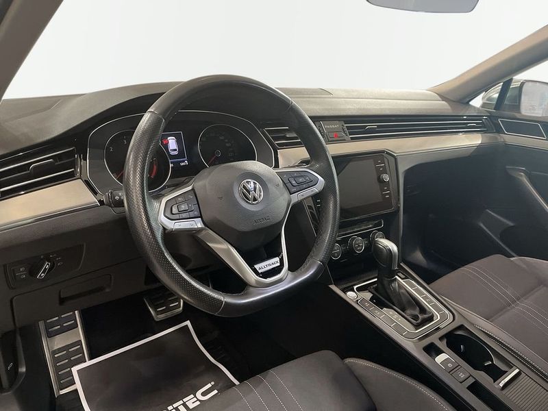 Volkswagen Passat bild 7