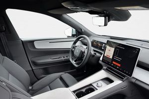 Polestar 4 bild 14
