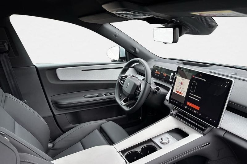 Polestar 4 bild 14