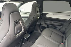 Polestar 4 bild 12