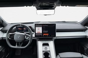 Polestar 4 bild 13
