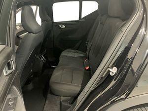 Volvo EX40 bild 6