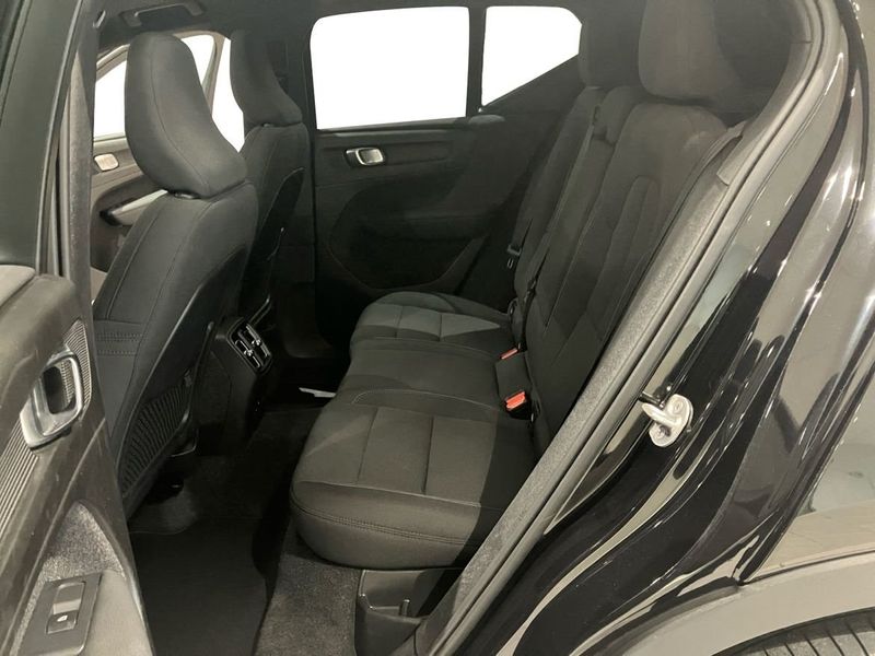 Volvo EX40 bild 6
