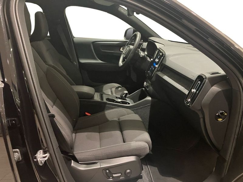 Volvo EX40 bild 4
