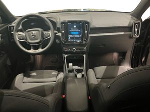 Volvo EX40 bild 5