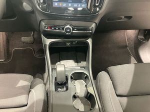 Volvo EX40 bild 12