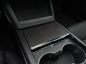 Tesla Model S bild 21