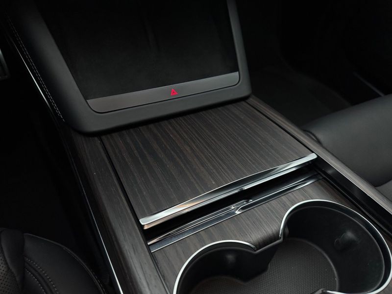 Tesla Model S bild 21