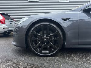 Tesla Model S bild 9