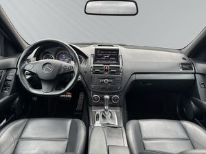 Mercedes C63 AMG bild 12