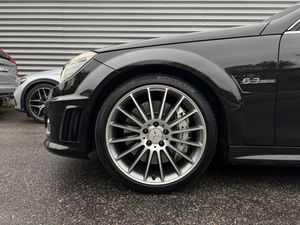 Mercedes C63 AMG bild 9