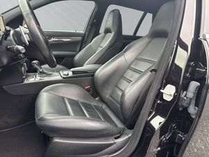 Mercedes C63 AMG bild 10