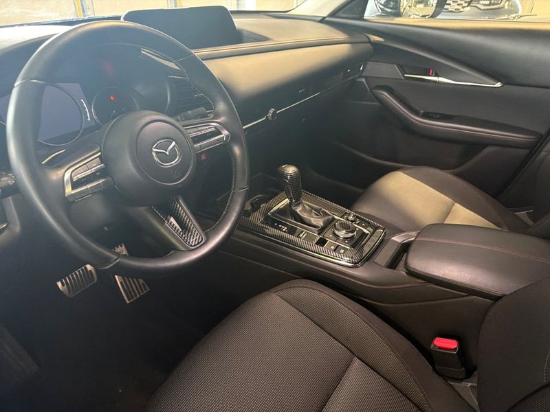 Mazda CX-30 bild 8