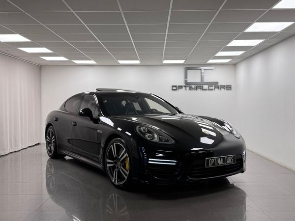 Porsche Panamera 4.8 V8 GTS PDK 4WD Lågmil 1-Ägare 440HK BOSE - 2015